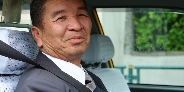 คนขับรถส่วนตัวพร้อมรถพาเที่ยวโตเกียว
